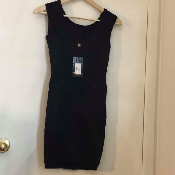 Short black/gold dress - Picture 2 of 2